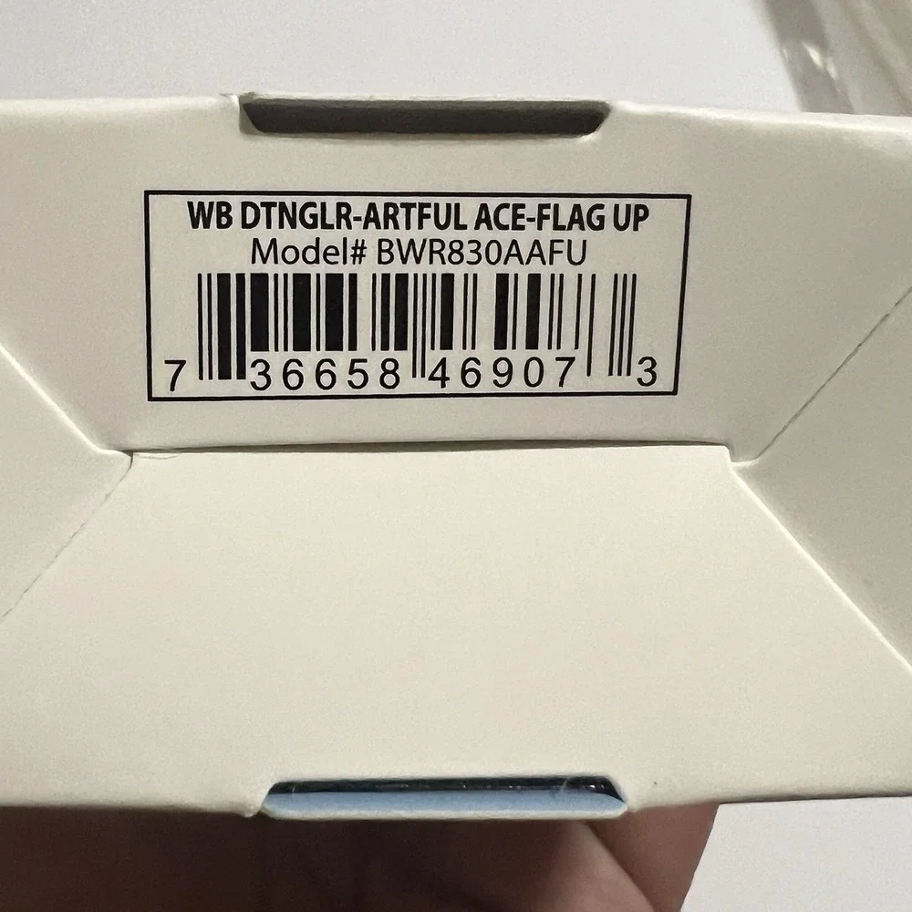 Wet Brush Original Detangler Hair Brush-Limited Edition-Artful Ace- Flag Up-New